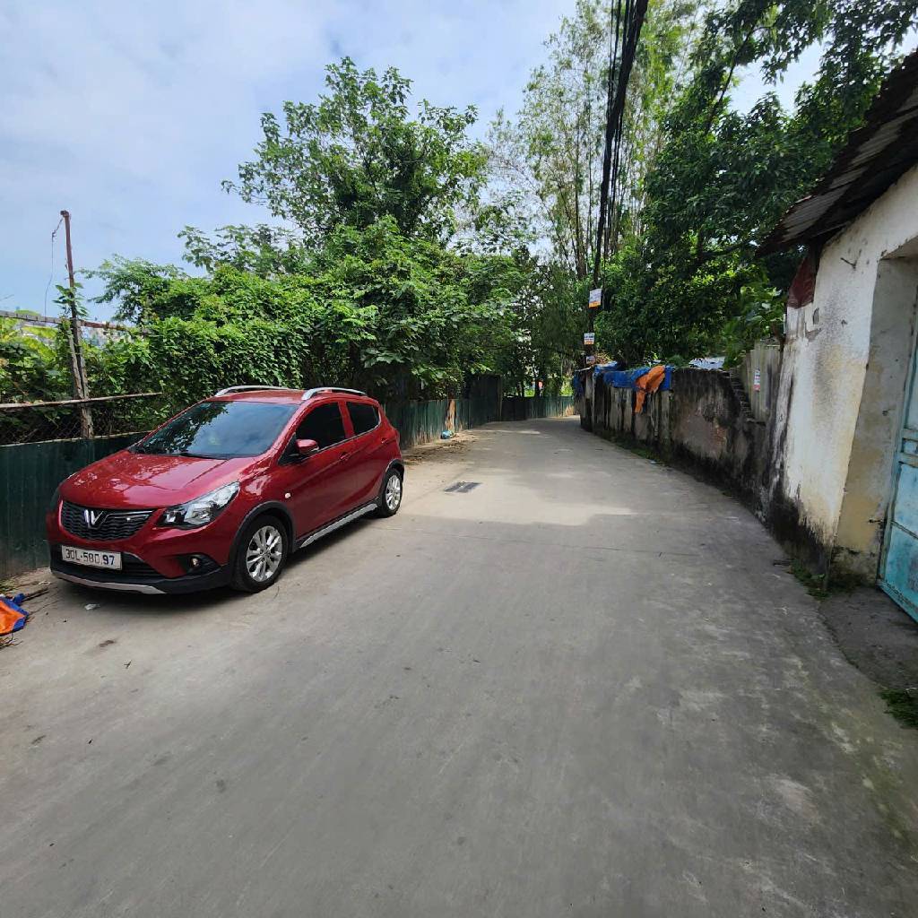 Bán nhà Dương Văn Bé - diện tích 39,5m2 3 tầng - ngõ ô tô đi thoải mái - giá 6,7 tỷ