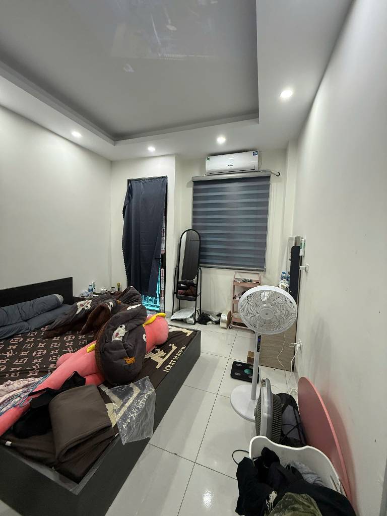 Bán nhà Kim Giang - diện tích 49m2 6 tầng - Lô góc, thang máy - giá 10,5 tỷ