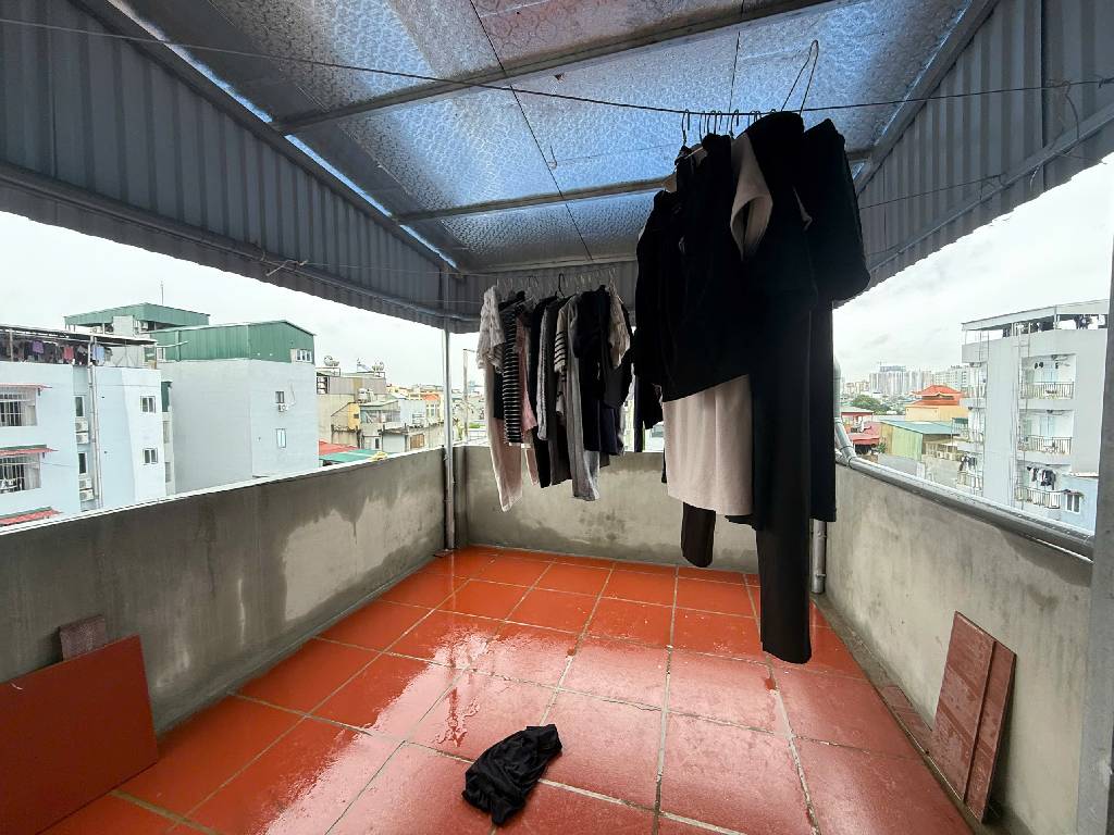 Bán nhà Kim Giang - diện tích 49m2 6 tầng - Lô góc, thang máy - giá 10,5 tỷ