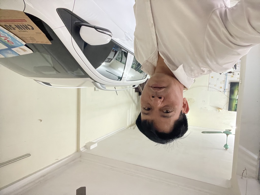 Bán nhà Yên Lạc - diện tích 47.9m2 3 tầng - Ô TÔ NGỦ TRONG NHÀ - giá 16,5 tỷ