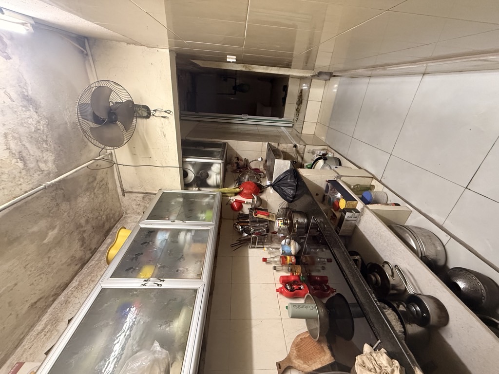 Bán nhà Phố 8/3 - diện tích 39,6m2 1 tầng - Ngõ ô tô thông - giá 9,5 tỷ