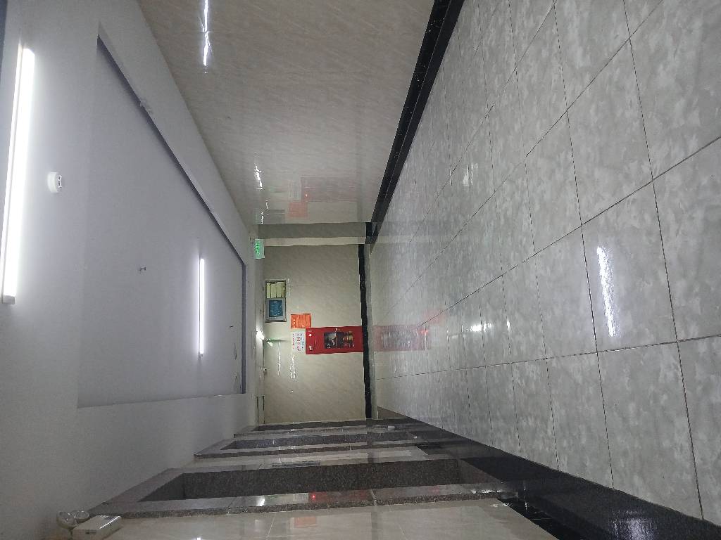 Bán nhà HH1A Linh Đàm - diện tích 76,3m2 28 tầng - Căn hộ đẹp như mới - giá 4,75 tỷ