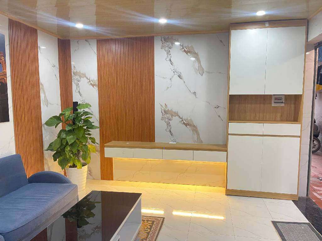 Bán nhà Tân Khai - diện tích 32m2 2 tầng - Nhà đẹp 2 ngủ thoáng - giá 2,95 tỷ