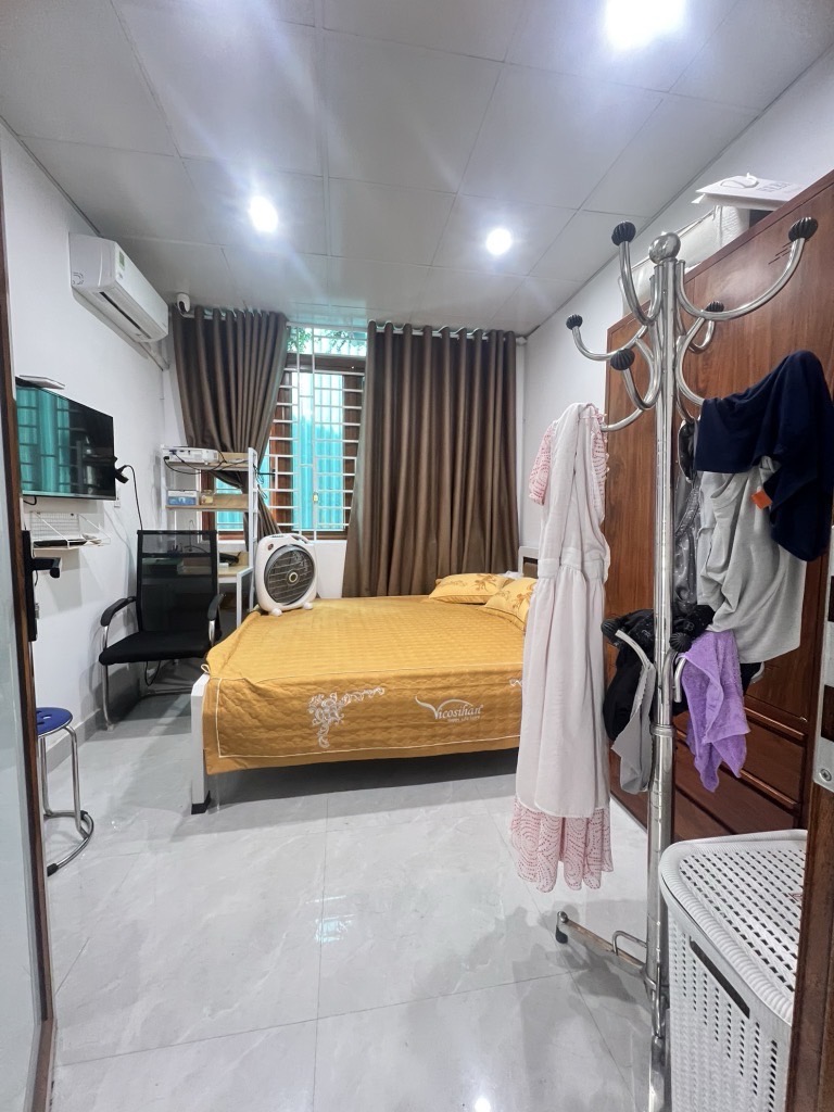 Bán nhà Đặng Tiến Đông - diện tích 28m2 5 tầng - Sổ đỏ chính chủ - giá 9,8 tỷ