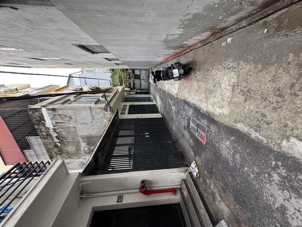 Bán nhà Bùi Xương Trạch - diện tích 90m2 2 tầng - ô tô vào tận sân - giá 19,5 tỷ