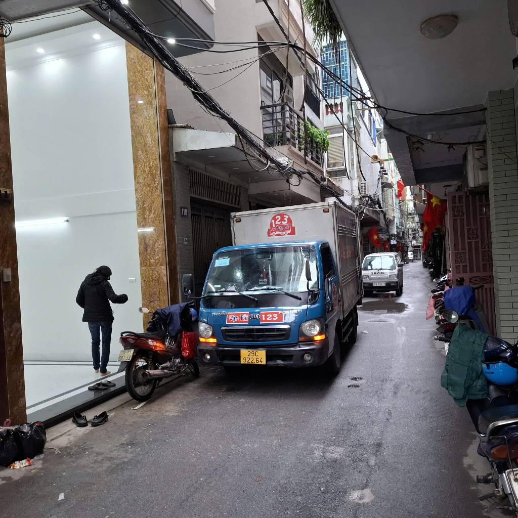 Bán nhà Nguyễn Xiển - diện tích 63.8m2 6 tầng - HIẾM - THANG MÁY - giá 24 tỷ