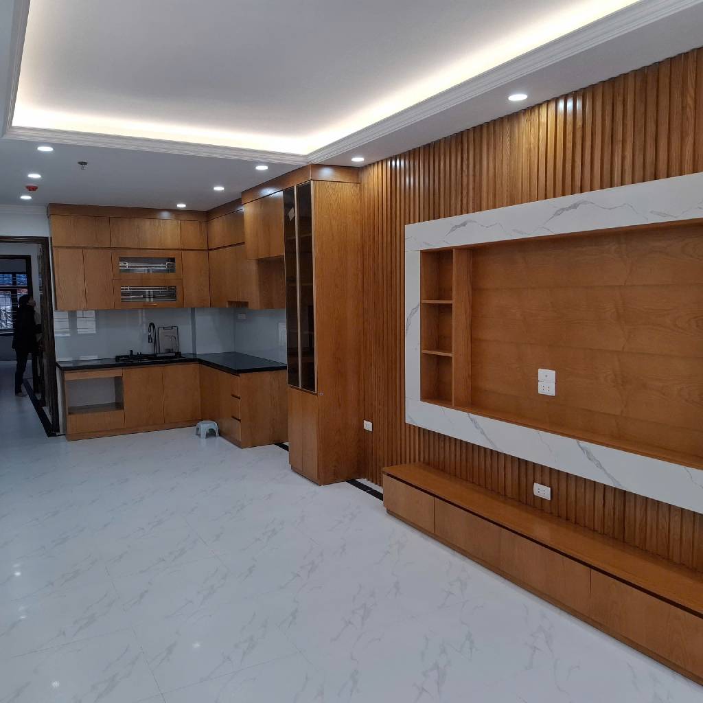 Bán nhà Nguyễn Xiển - diện tích 63.8m2 6 tầng - HIẾM - THANG MÁY - giá 24 tỷ