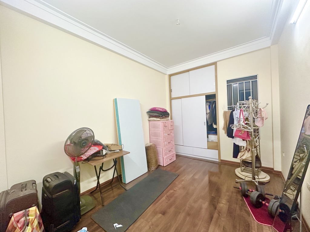 Bán nhà Nam Dư - diện tích 44.6m2 4 tầng - Ô TÔ ĐỖ CỬA - giá 8,99 tỷ