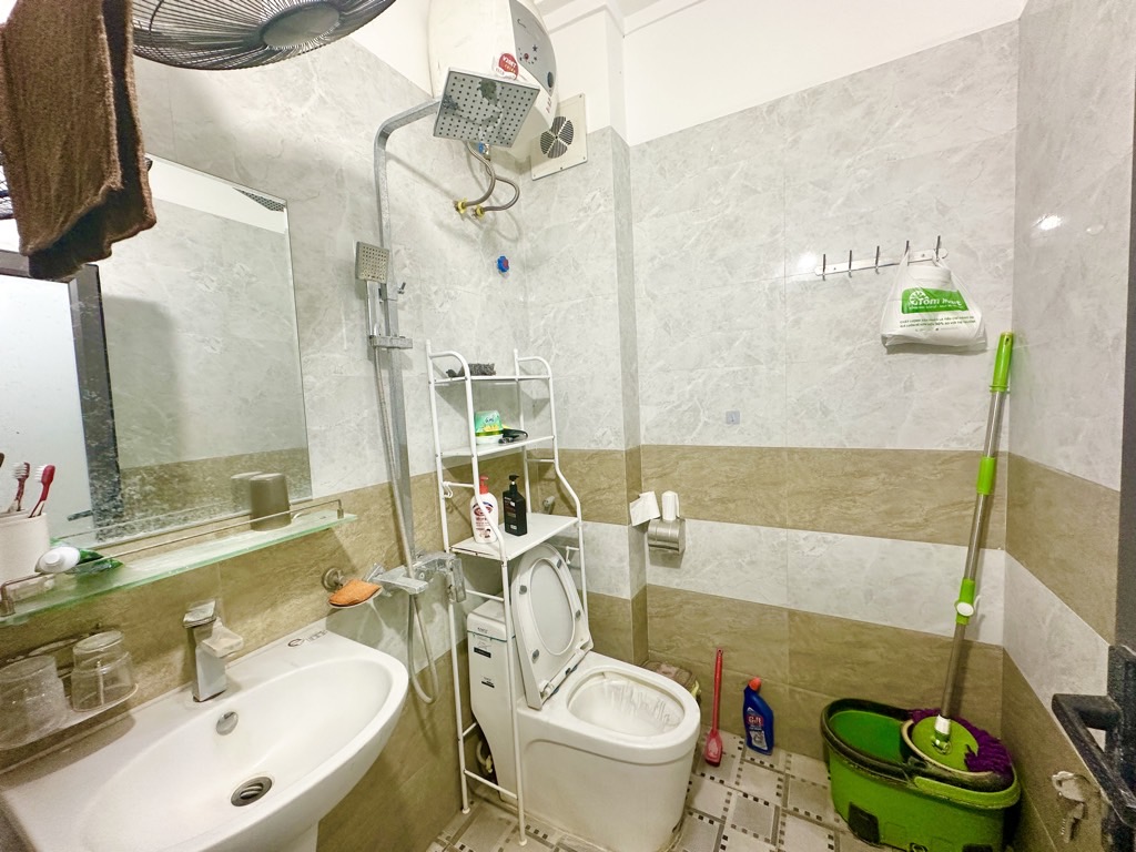 Bán nhà Nam Dư - diện tích 44.6m2 4 tầng - Ô TÔ ĐỖ CỬA - giá 8,99 tỷ