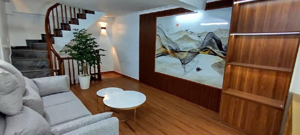 Bán nhà Thanh Đàm - diện tích 30,7m2 5 tầng - Ô tô đỗ cổng - giá 6,8 tỷ