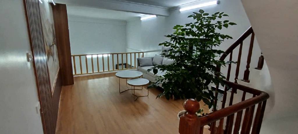 Bán nhà Thanh Đàm - diện tích 30,7m2 5 tầng - Ô tô đỗ cổng - giá 6,8 tỷ