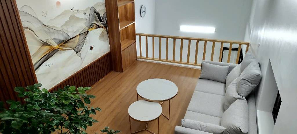 Bán nhà Thanh Đàm - diện tích 30,7m2 5 tầng - Ô tô đỗ cổng - giá 6,8 tỷ