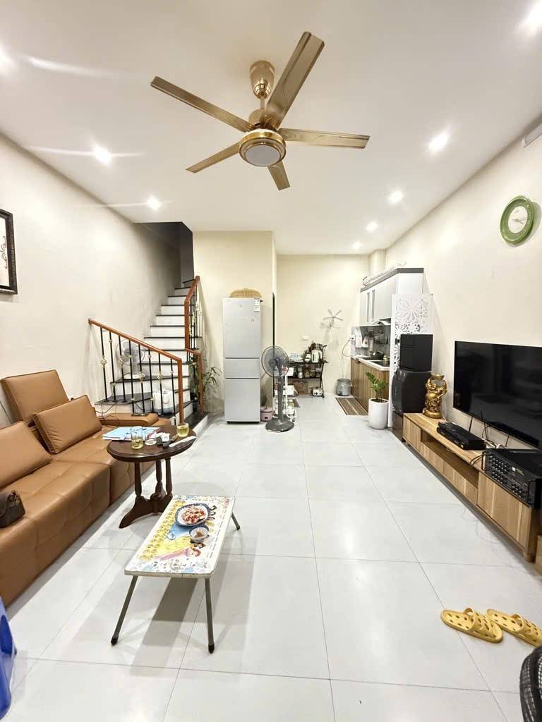 Bán nhà Tân Khai - diện tích 35m2 2 tầng - Cách ô tô 10m - giá 1,95 tỷ