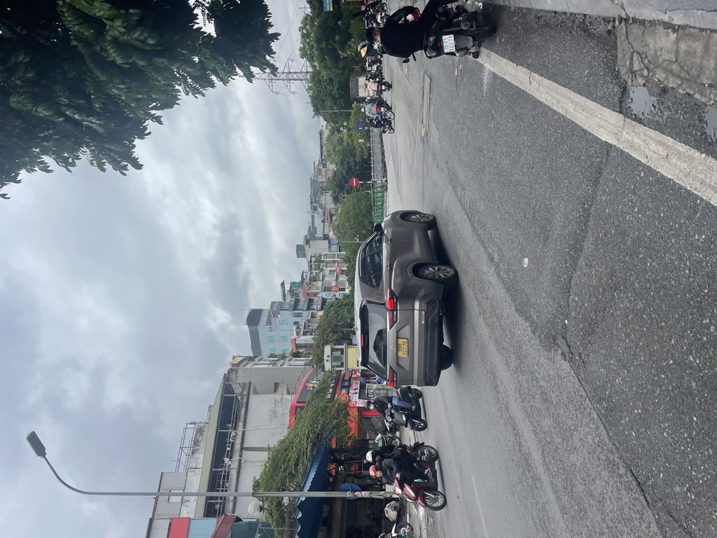 Bán nhà Kim Ngưu - diện tích 25m2 7 tầng - Mặt phố - giá 7 tỷ