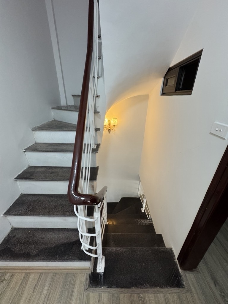 Bán nhà Bùi xương trạch - diện tích 31m2 4 tầng - ô tô tránh - giá 4,5 tỷ