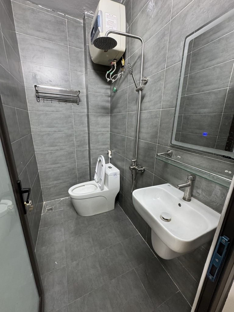 Bán nhà Bùi xương trạch - diện tích 31m2 4 tầng - ô tô tránh - giá 4,5 tỷ