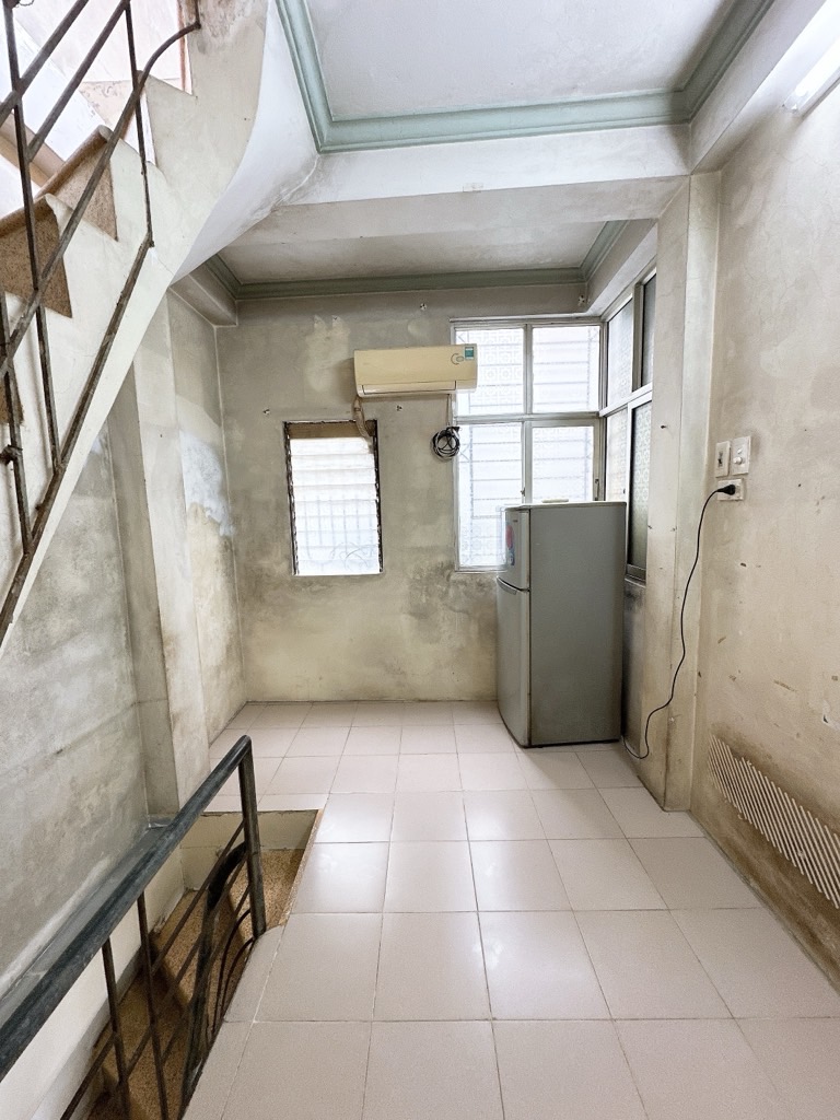 Bán nhà Khương Thượng - diện tích 6m2 4 tầng - giá 1,95 tỷ