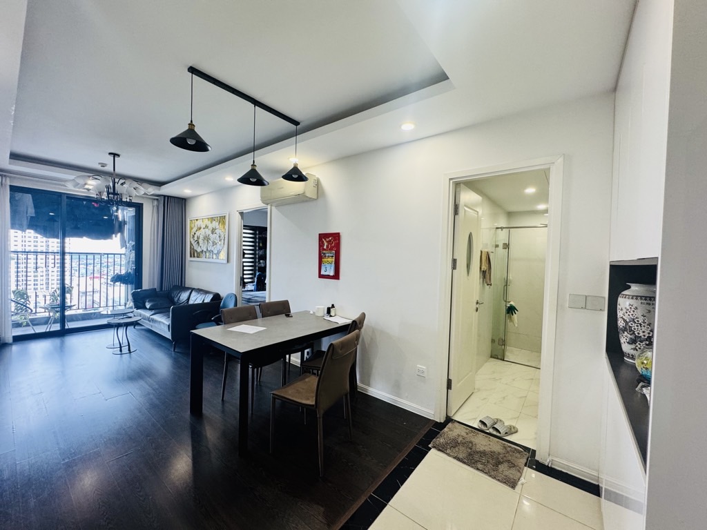 Bán nhà Minh Khai - diện tích 85.8m2 1 tầng - Nhà đẹp hiếm - giá 11 tỷ