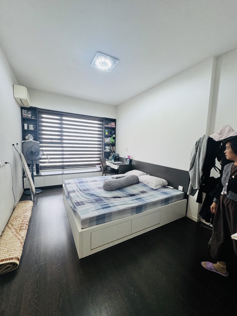 Bán nhà Minh Khai - diện tích 85.8m2 1 tầng - Nhà đẹp hiếm - giá 11 tỷ