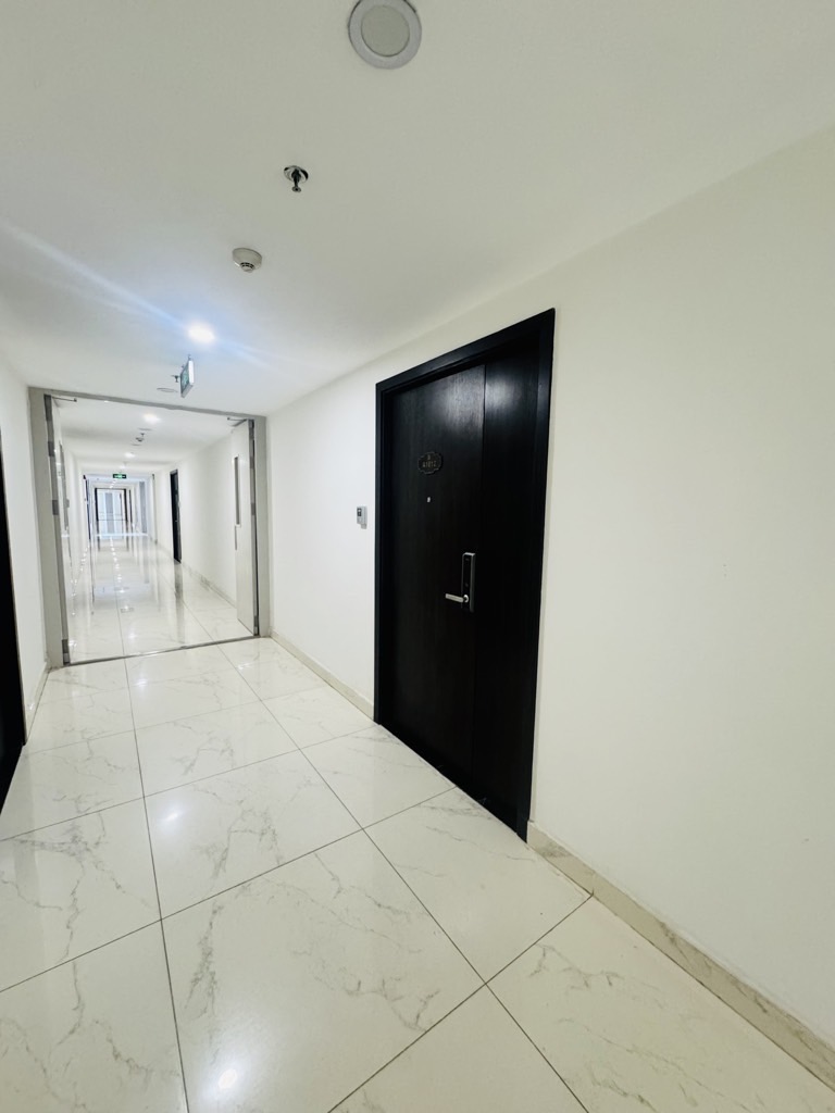 Bán nhà Minh Khai - diện tích 85.8m2 1 tầng - Nhà đẹp hiếm - giá 11 tỷ