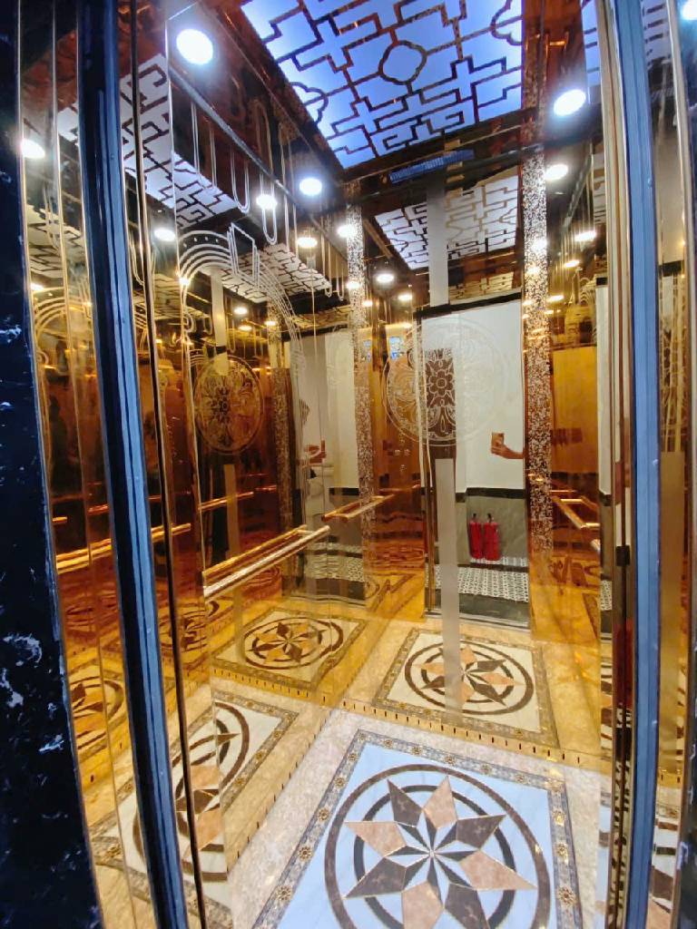 Bán nhà Quan Thổ 1 - diện tích 75.2m2 6 tầng - Khu VIP Đống Đa - giá 21 tỷ