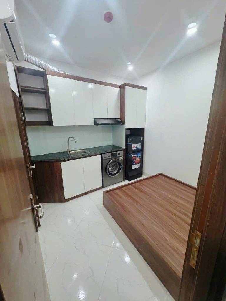 Bán nhà Quan Thổ 1 - diện tích 75.2m2 6 tầng - Khu VIP Đống Đa - giá 21 tỷ
