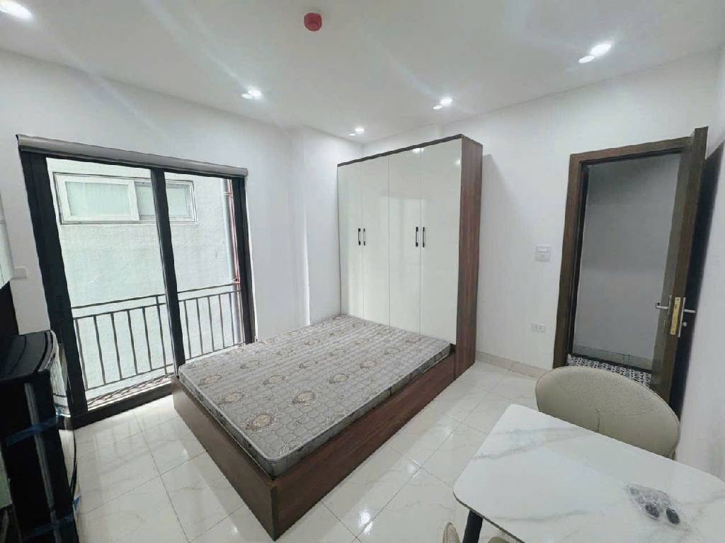 Bán nhà Quan Thổ 1 - diện tích 75.2m2 6 tầng - Khu VIP Đống Đa - giá 21 tỷ