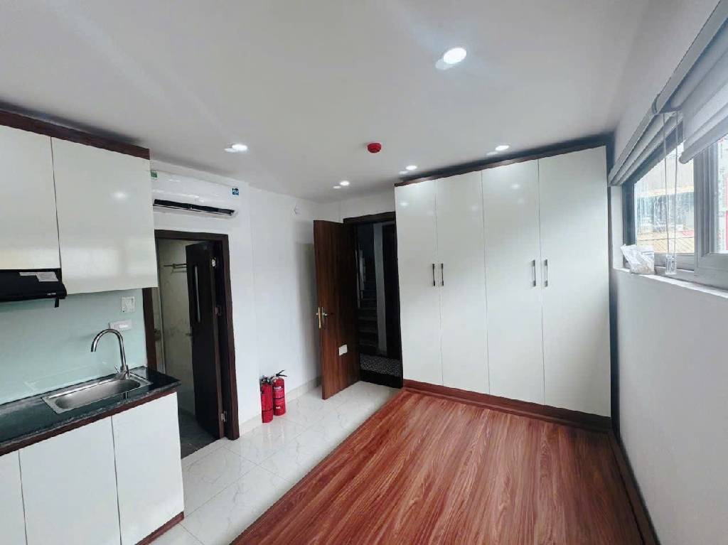 Bán nhà Quan Thổ 1 - diện tích 75.2m2 6 tầng - Khu VIP Đống Đa - giá 21 tỷ