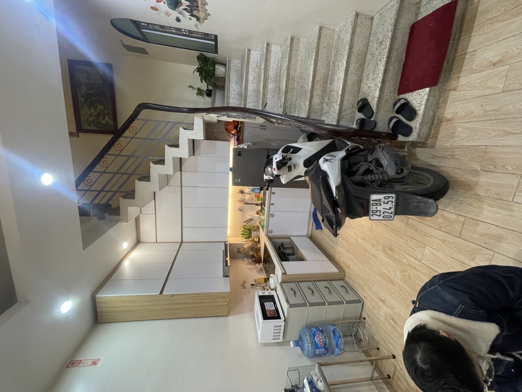 Bán nhà Khâm Thiên - diện tích 27m2 4 tầng - Nhà đẹp chắc chắn - giá 7,7 tỷ