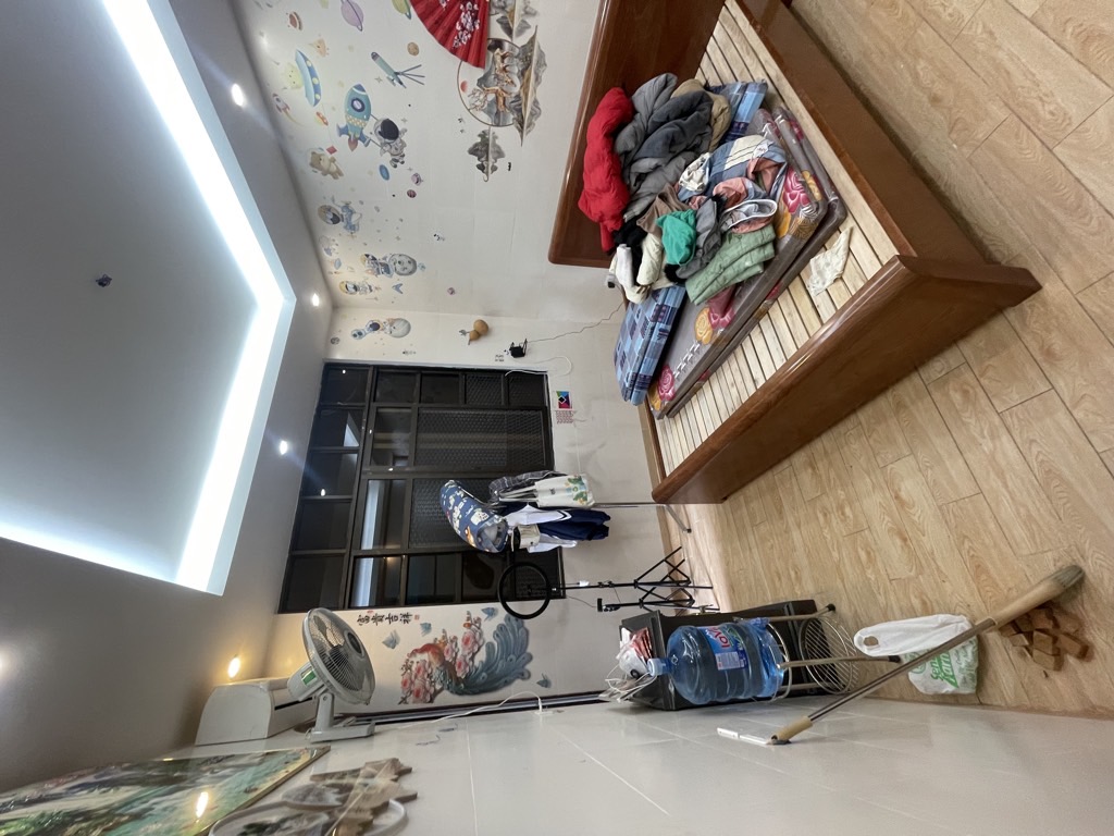 Bán nhà Khâm Thiên - diện tích 27m2 4 tầng - Nhà đẹp chắc chắn - giá 7,7 tỷ