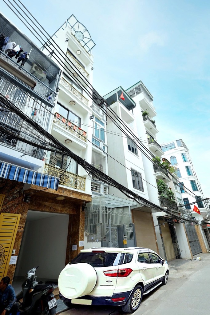 Bán nhà Giáp Bát - diện tích 51m2 6 tầng - Cực phẩm thang máy mặt phố kinh doanh - giá 22,8 tỷ