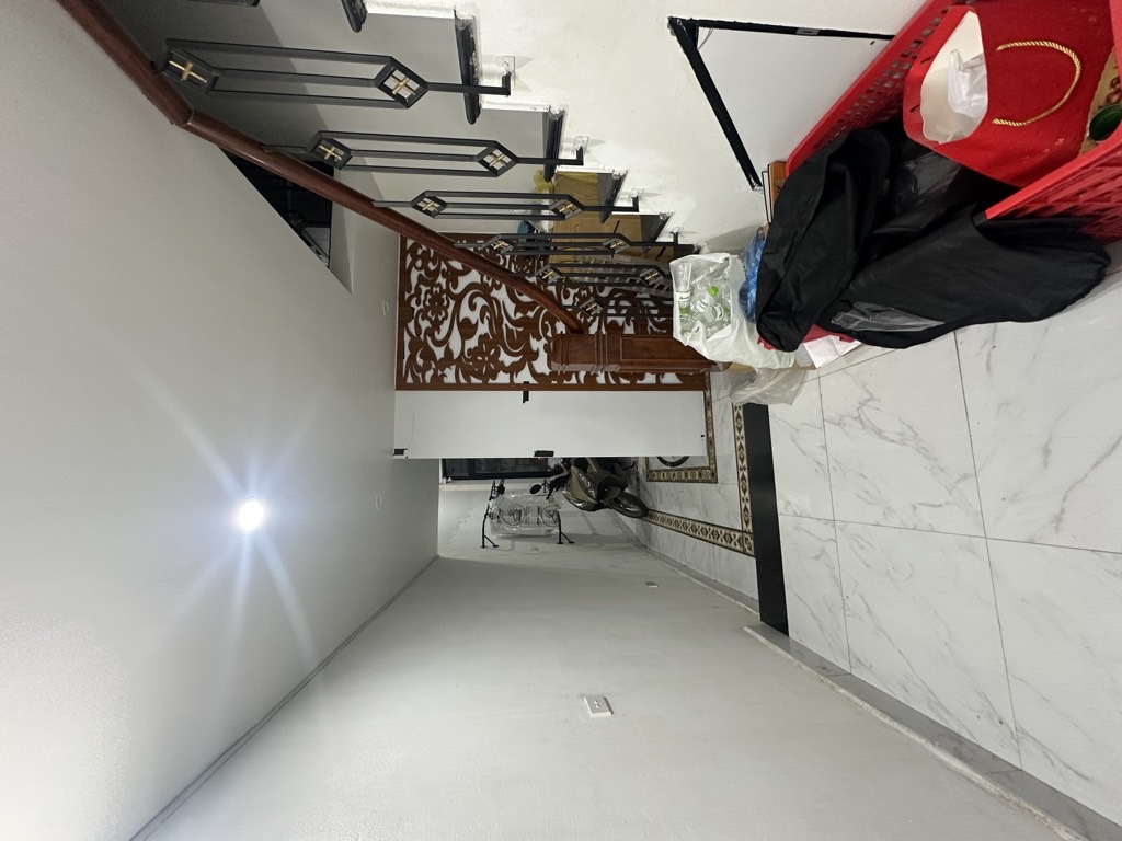 Bán nhà Minh Khai - diện tích 29m2 4 tầng - Lô góc - giá 7,1 tỷ