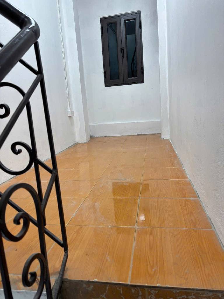 Bán nhà Phổ Giác - diện tích 8m2 5 tầng - Nhà đẹp hiếm có - giá 1,68 tỷ