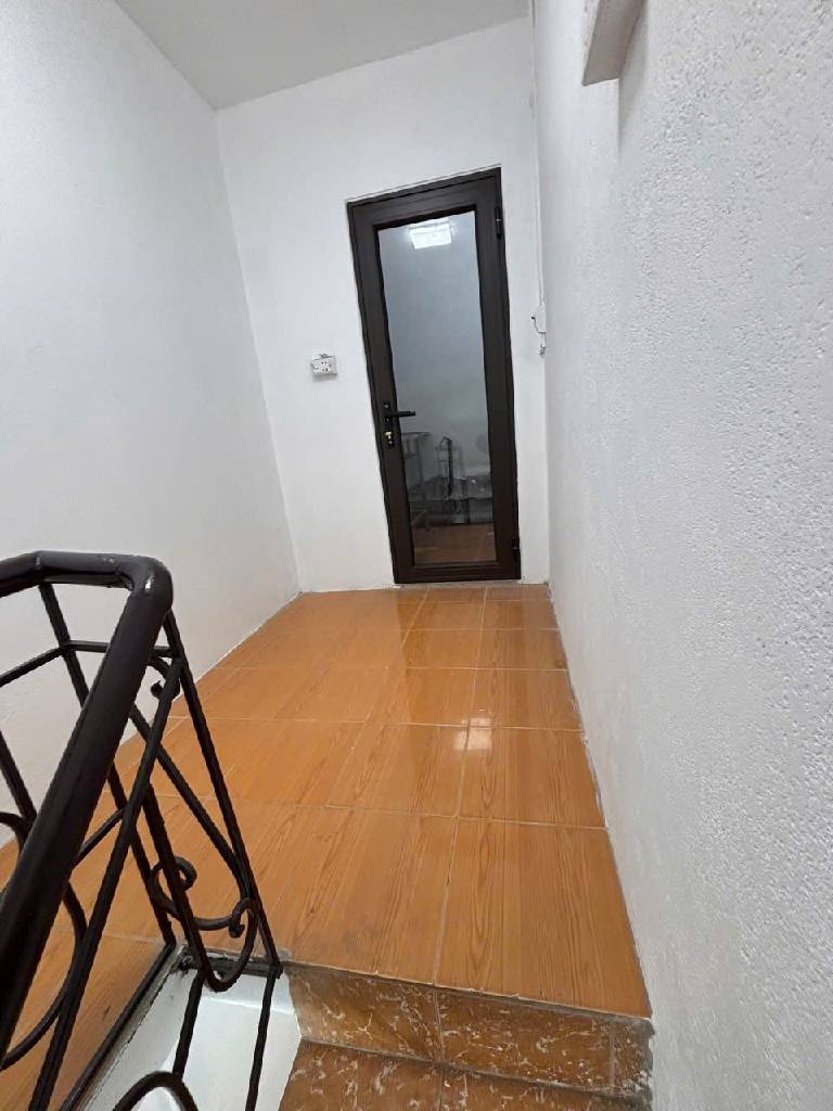 Bán nhà Phổ Giác - diện tích 8m2 5 tầng - Nhà đẹp hiếm có - giá 1,68 tỷ