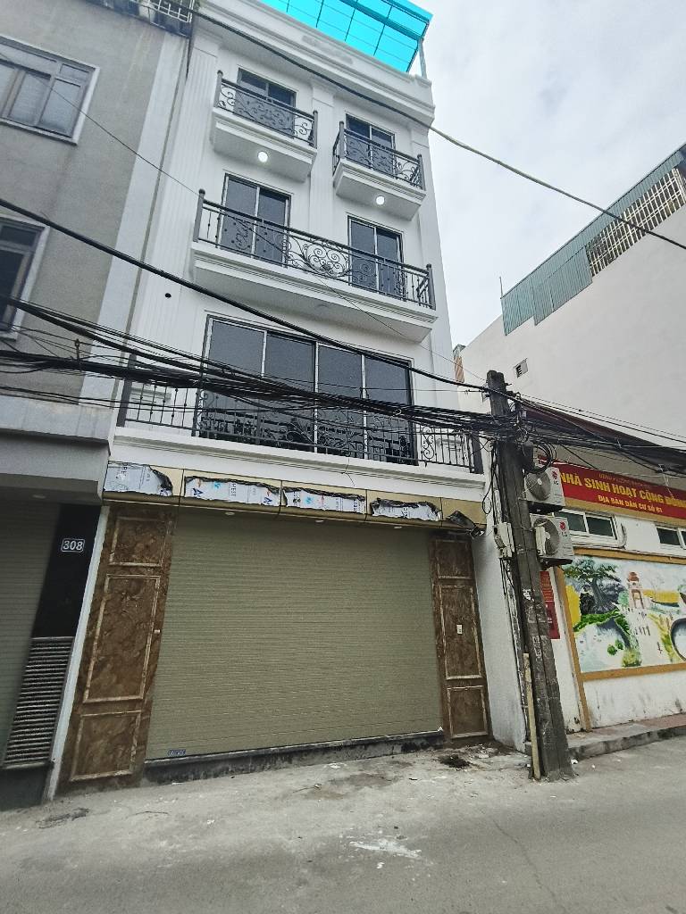 Bán nhà Ngõ Quỳnh - diện tích 32m2 5 tầng - Ô tô tránh đỗ cửa - giá 8,6 tỷ