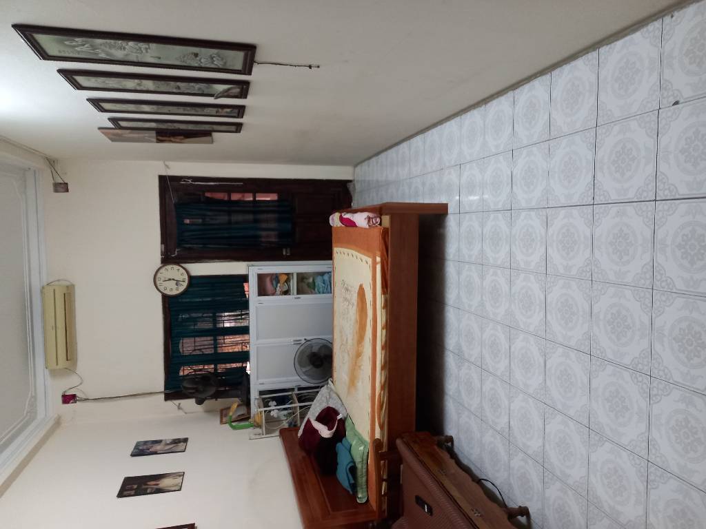 Bán nhà Bùi Ngọc Dương - diện tích 41.6m2 3 tầng - Lô góc 3 mặt thoáng - giá 15,8 tỷ