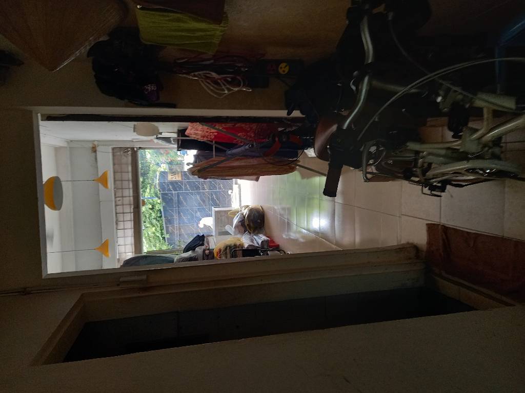 Bán nhà Bùi Ngọc Dương - diện tích 41.6m2 3 tầng - Lô góc 3 mặt thoáng - giá 15,8 tỷ