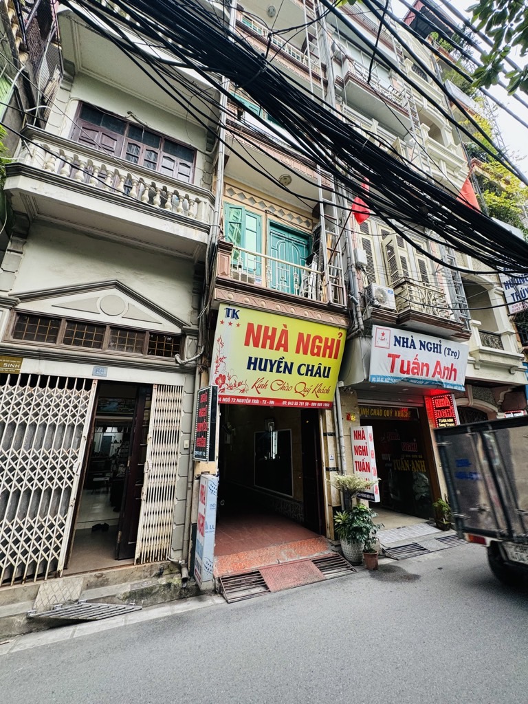 Bán nhà Nguyễn Trãi - diện tích 45.4m2 6 tầng - ô tô đỗ cửa - giá 17,8 tỷ