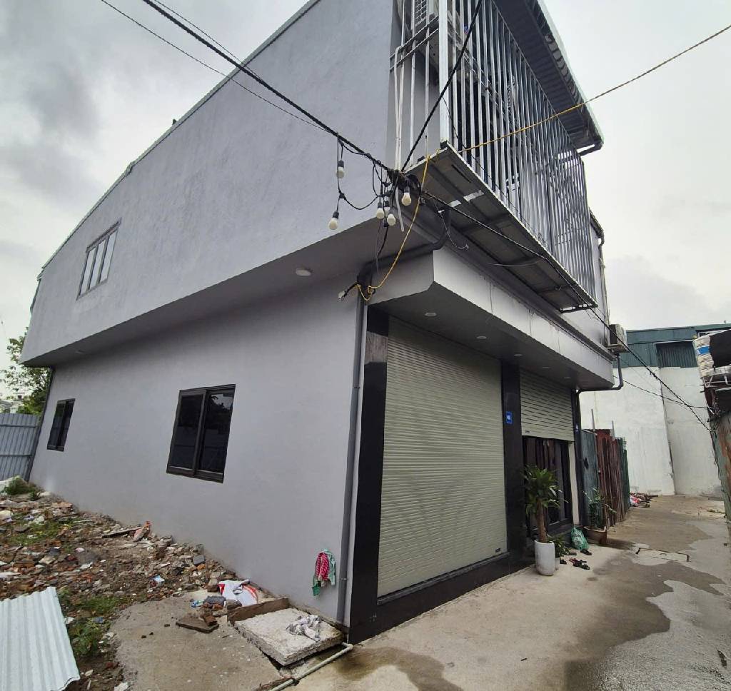 Bán nhà Định Công Thượng - diện tích 42m2 2 tầng - Lô góc 3 thoáng vĩnh viễn - giá 3,2 tỷ