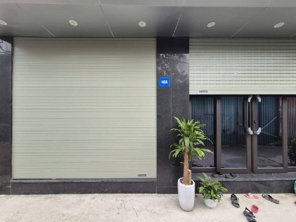 Bán nhà Định Công Thượng - diện tích 42m2 2 tầng - Lô góc 3 thoáng vĩnh viễn - giá 3,2 tỷ