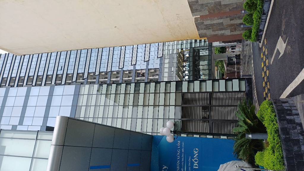 Bán nhà Láng - diện tích 38,3m2 16 tầng - Căn hộ cao cấp - giá 4,55 tỷ