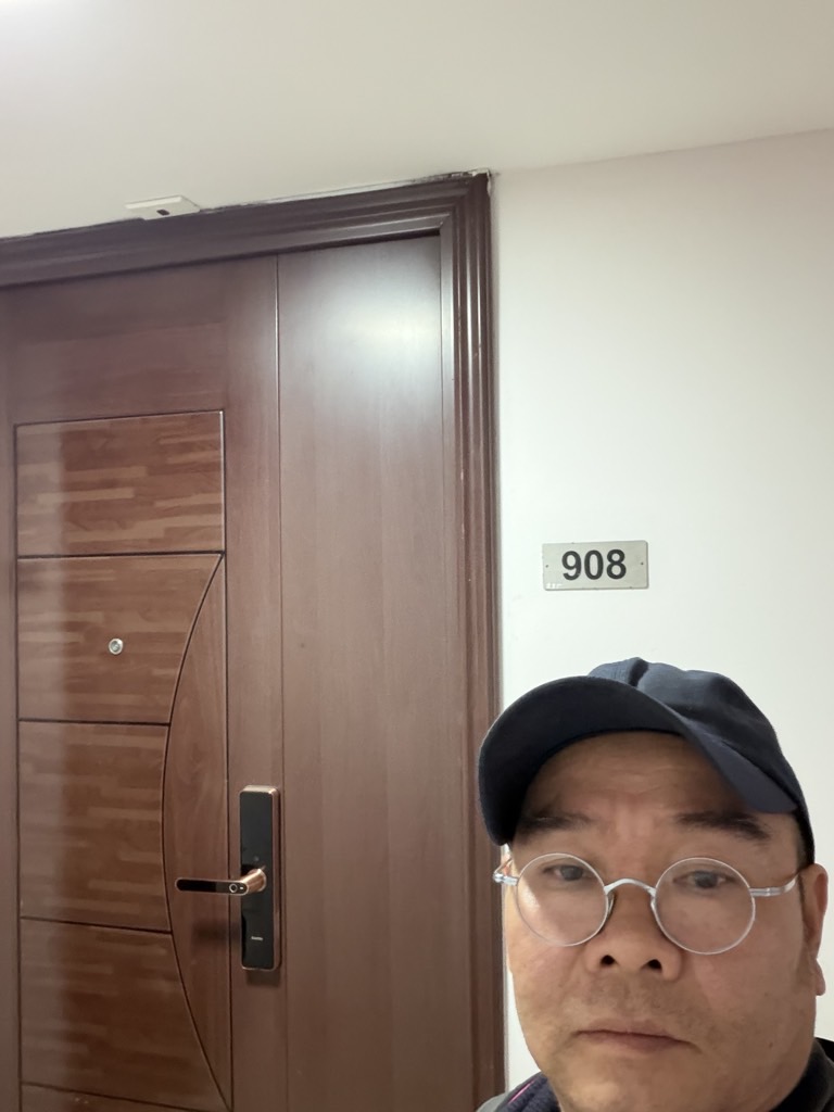 Bán nhà Nguyễn Trãi - diện tích 96m2 1 tầng - Sổ đỏ chính chủ - giá 9,8 tỷ