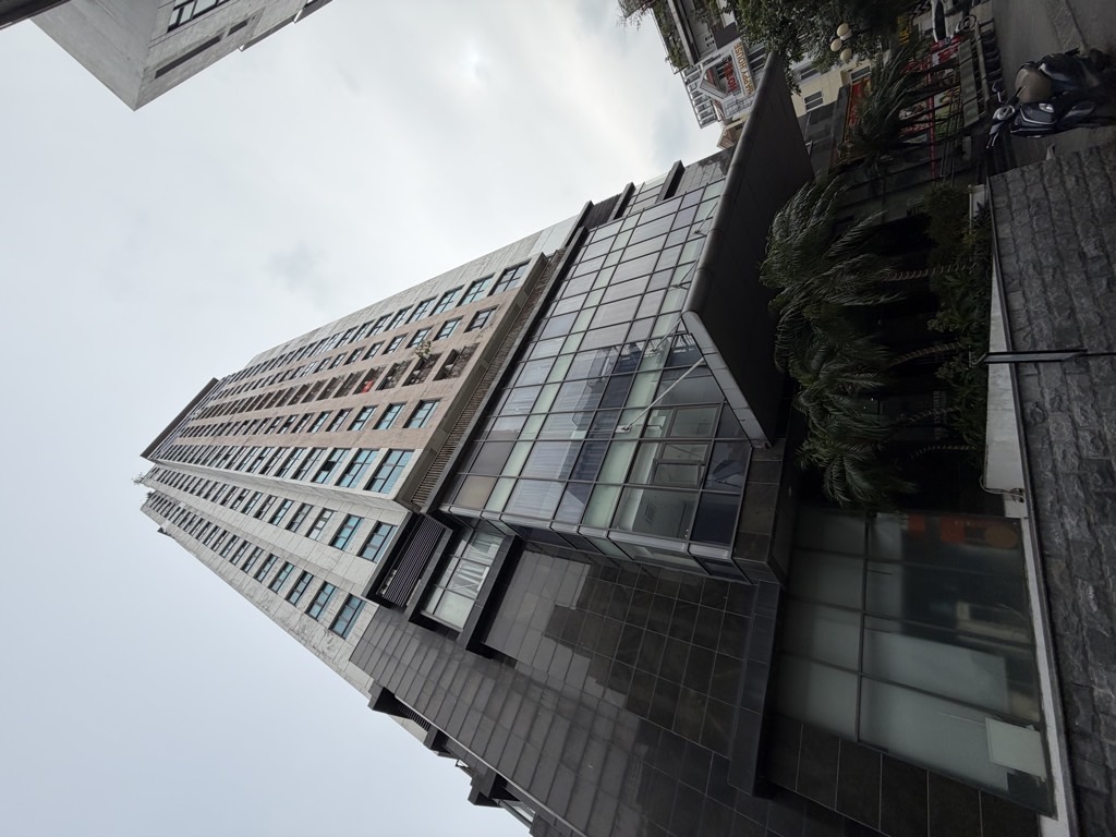 Bán nhà Nguyễn Trãi - diện tích 96m2 1 tầng - Sổ đỏ chính chủ - giá 9,8 tỷ