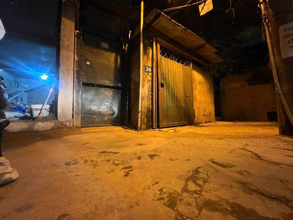 Bán nhà Tân Mai - diện tích 76.2m2 1 tầng - ô tô đỗ cửa - giá 11,3 tỷ