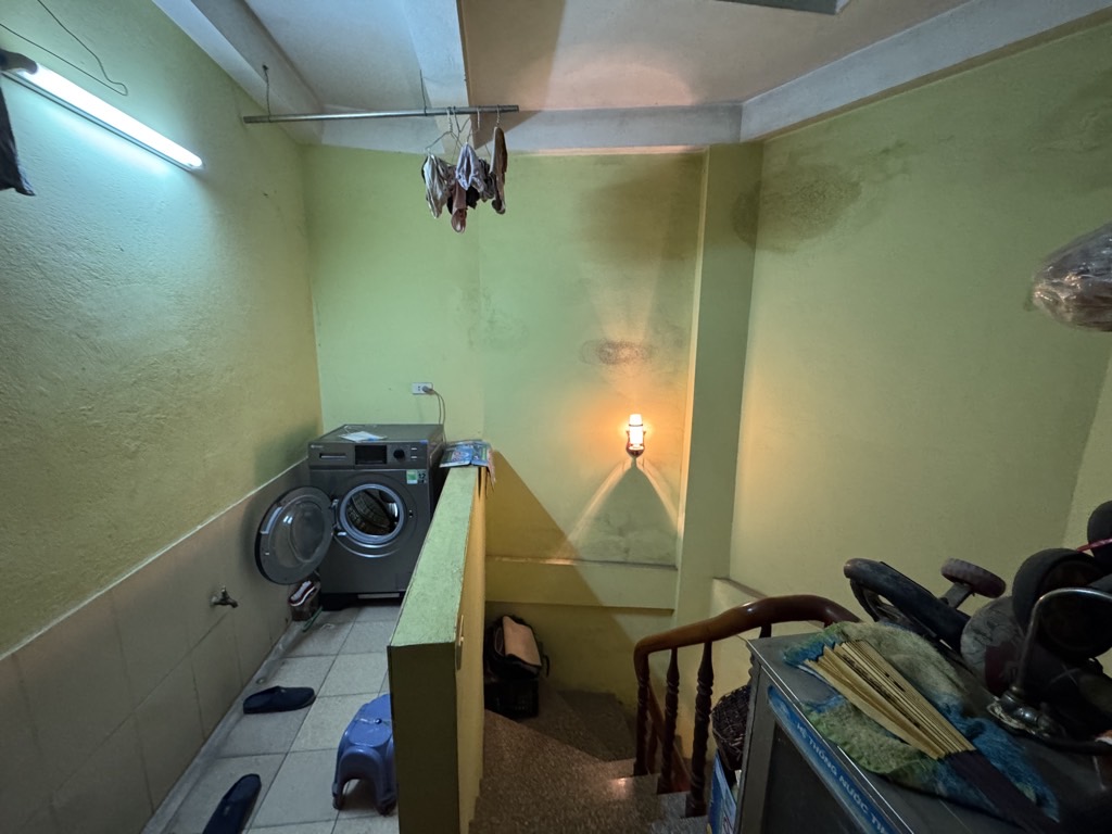 Bán nhà Bạch Mai - diện tích 25m2 5 tầng - GẦN PHỐ - ĐỦ CÔNG NĂNG - NHÀ DÂN XÂY KCBT CHẮC CHẮN - giá 6,8 tỷ