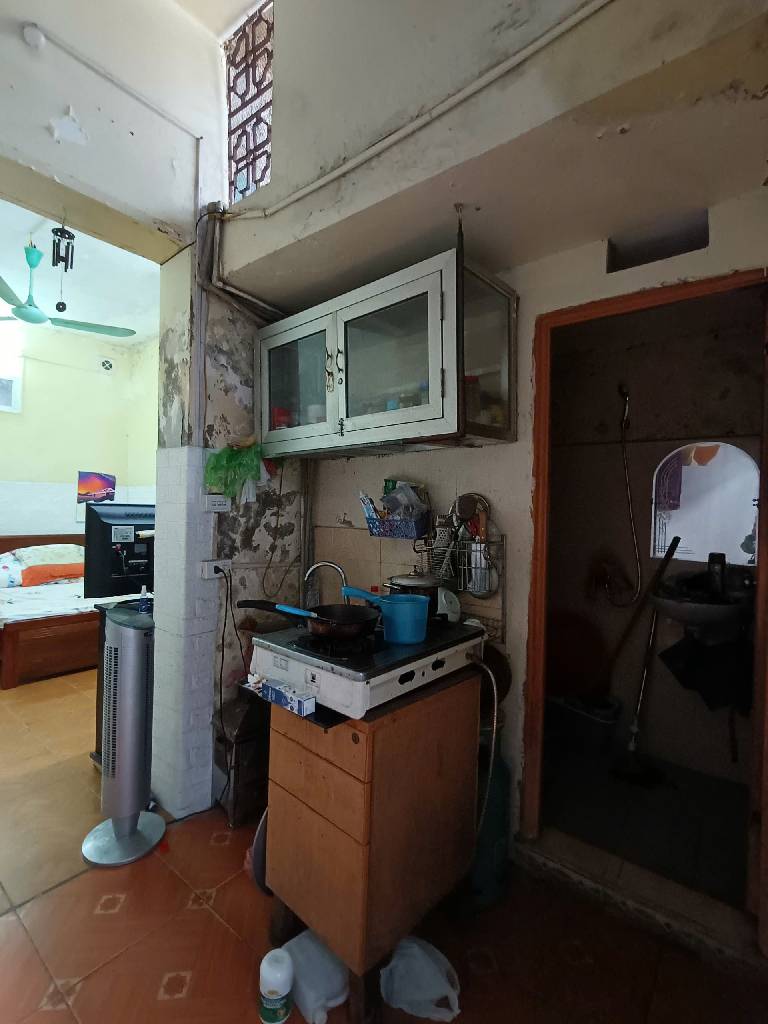 Bán nhà MINH KHAI - diện tích 32m2 1 tầng - Cách mặt phố 200m - giá 2,6 tỷ