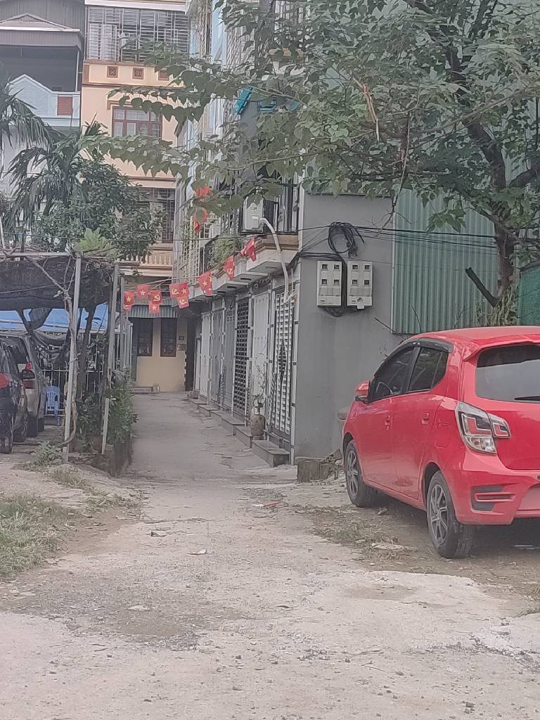 Bán nhà Nguyễn Khoái - diện tích 34,6m2 5 tầng - Nhà đẹp gần 2 trường đại học - giá 7,8 tỷ