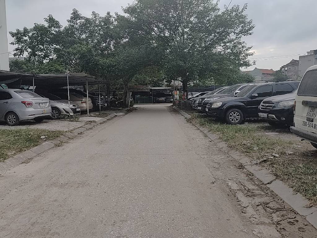 Bán nhà Nguyễn Khoái - diện tích 34,6m2 5 tầng - Nhà đẹp gần 2 trường đại học - giá 7,8 tỷ