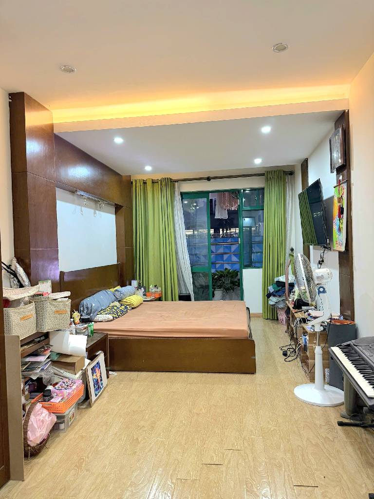 Bán nhà Lê Văn Lương - diện tích 120m2 1 tầng - Căn hộ mặt phố, giá 9,5 tỷ