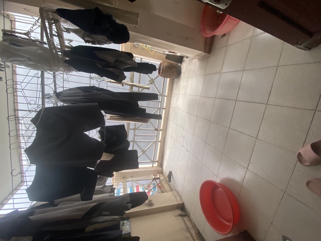 Bán nhà Giải Phóng - diện tích 33,3m2 4 tầng - ngõ trước nhà ba gác đỗ cửa - giá 8,96 tỷ